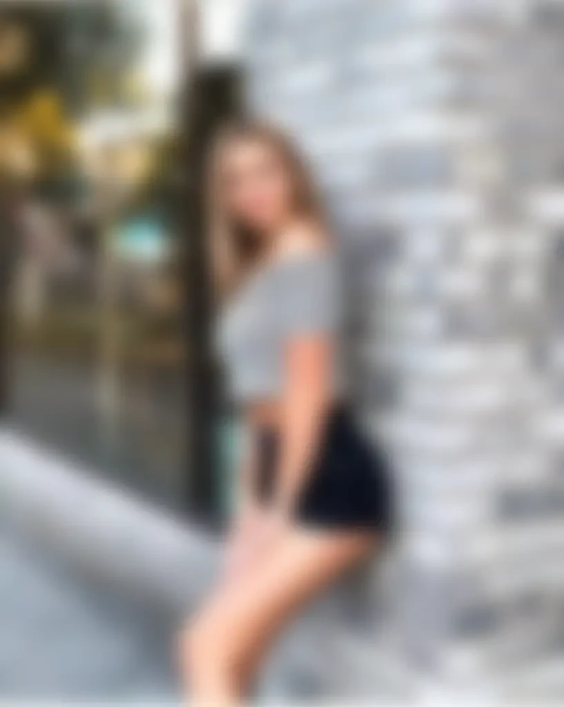 Iryna, 22