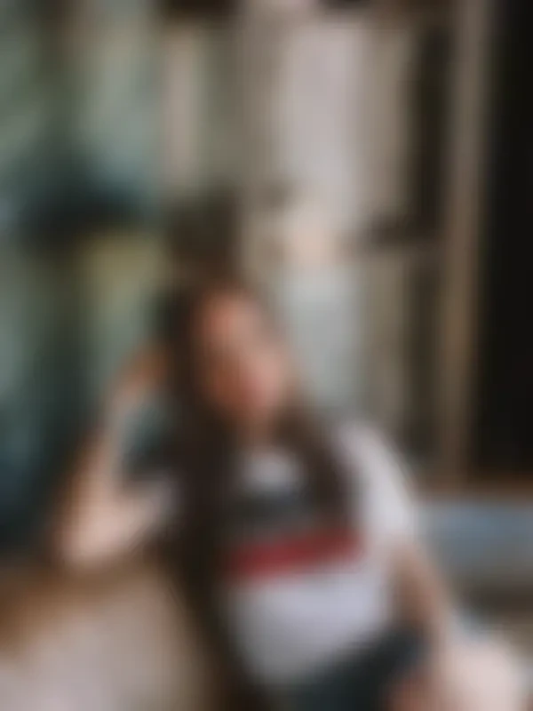 Inna, 37